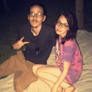 Meet your Posher, Levi